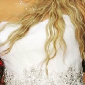 Elegant White Strapless Dress